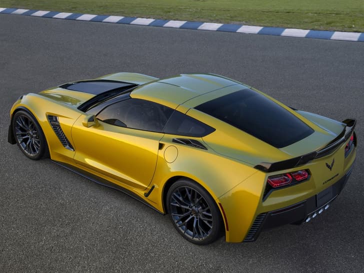 New Chevrolet Corvette Stingray Z06 photo gallery